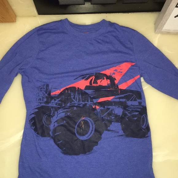 Cat & Jack Other - Boys large shirt